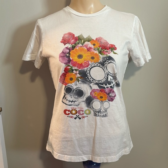 Disney Tops - Disney Pixar Coco tshirt
